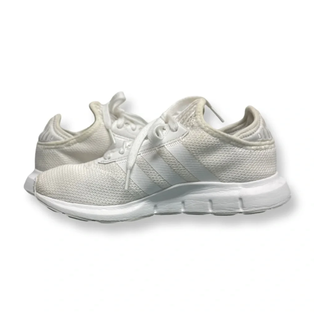 Adidas Athletic Sneakers Women’s 6 - Picture 4 of 13